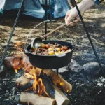 Set Ceaun olandez din fonta Uno Casa cu capac, pentru camping Sfaturi si recomandari