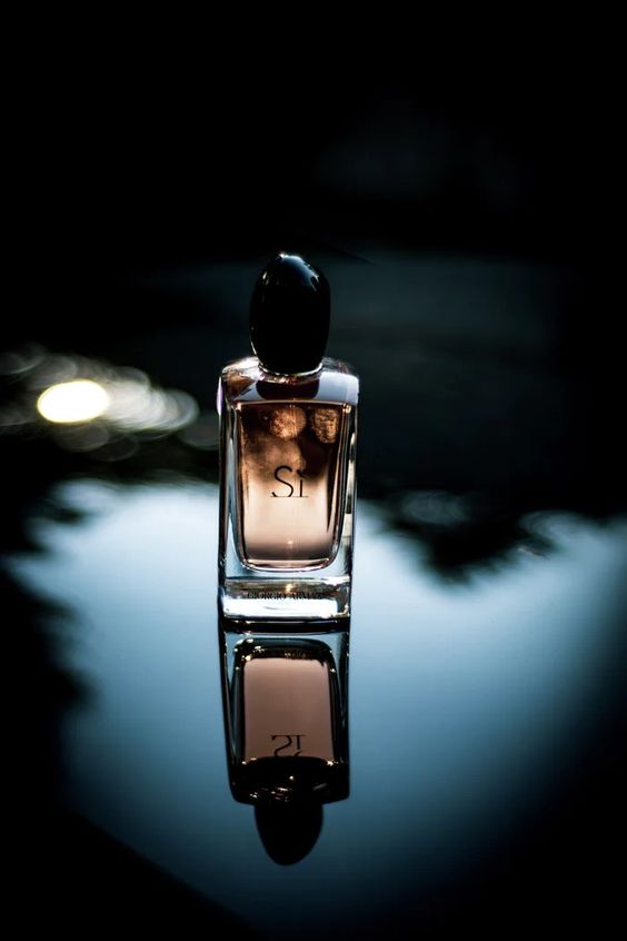 SI Giorgio Armani