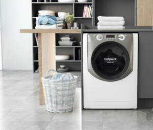 Eficienta si Performanta la Cel Mai Inalt Nivel cu Masina de Spalat Rufe cu Uscator Hotpoint AQD972F697EUN