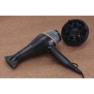 Stil și Performanță de Top cu Uscătorul de Păr Remington Copper Radiance